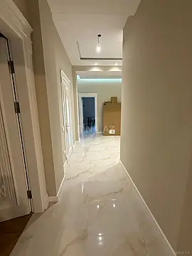 Kirayə verilir 3 otaqlı mənzil 120 m²