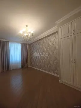 Satılır 4 otaqlı mənzil 164 m²