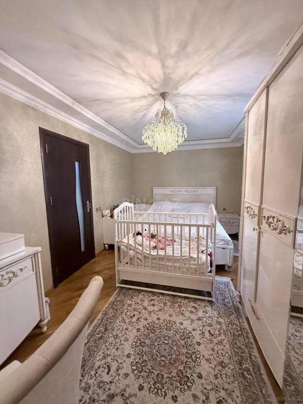 Satılır 2 otaqlı mənzil 65 m²