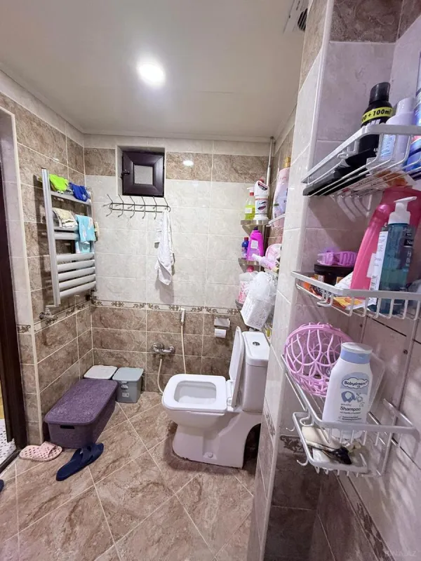 Satılır 2 otaqlı mənzil 65 m²