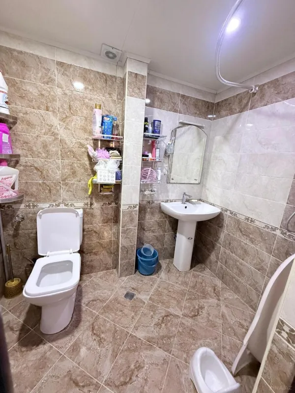 Satılır 2 otaqlı mənzil 65 m²