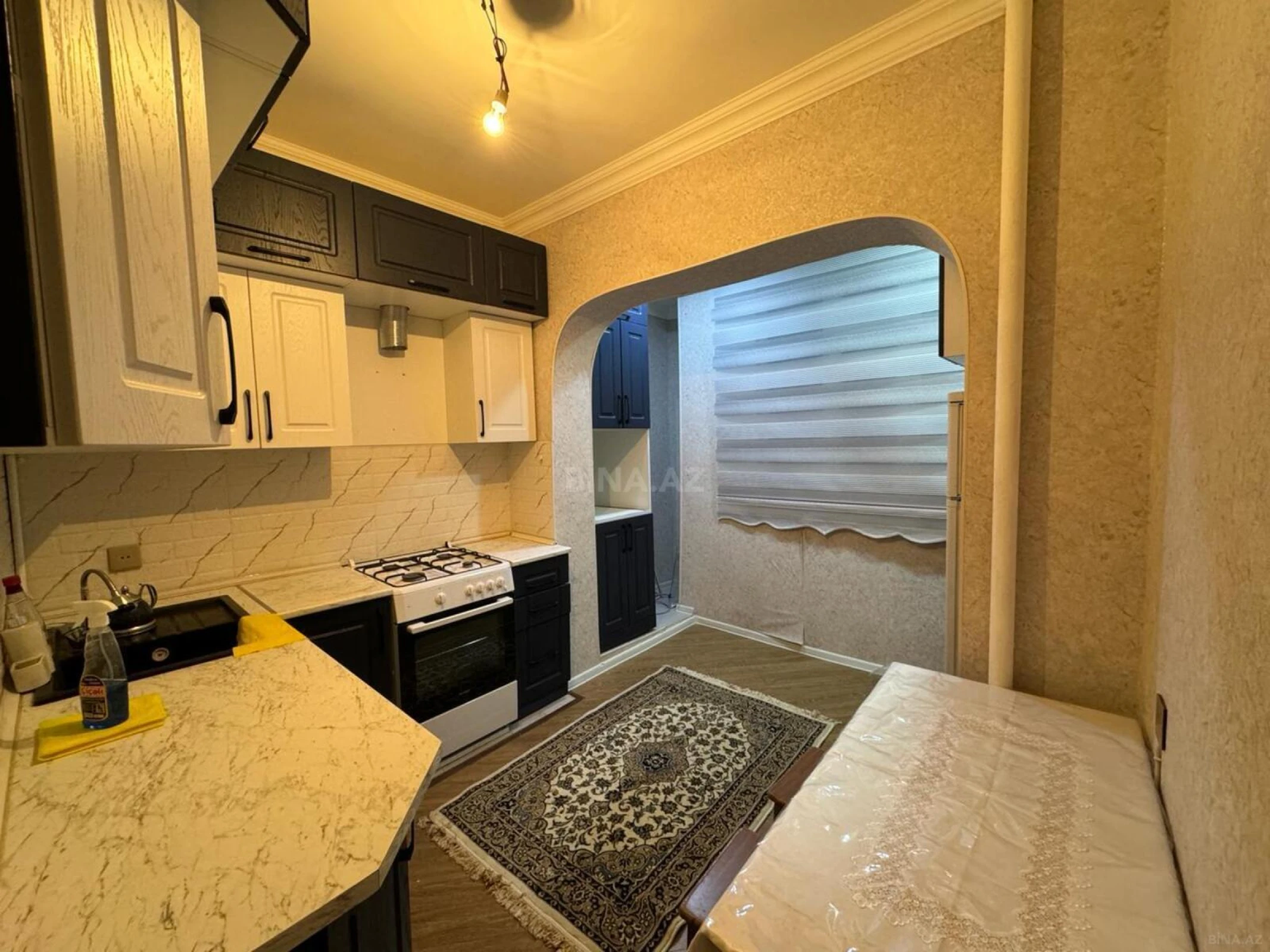 Kirayə verilir 2 otaqlı mənzil 65 m²