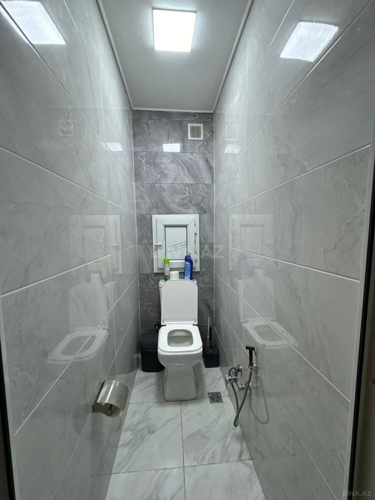 Kirayə verilir 2 otaqlı mənzil 65 m²