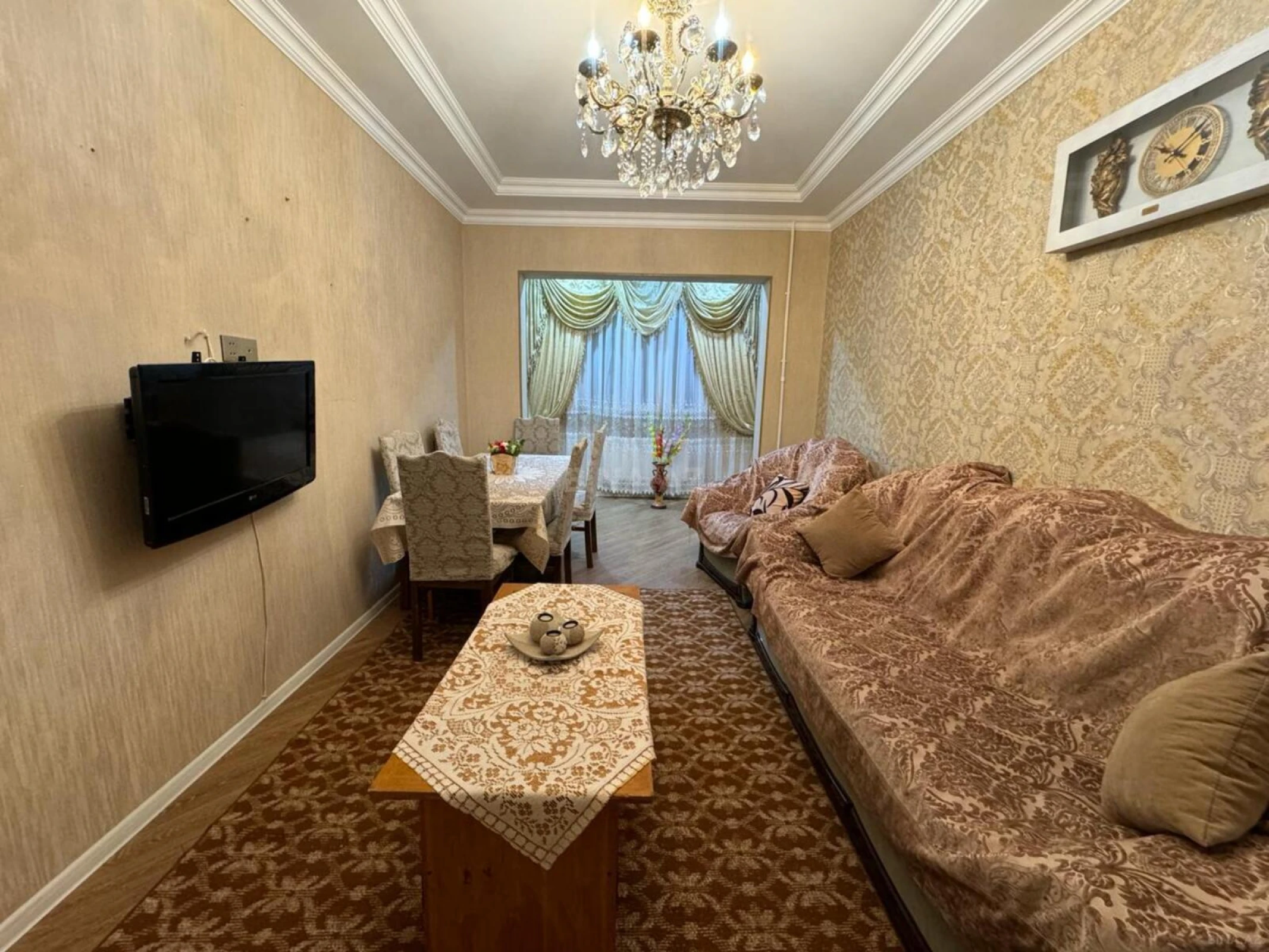 Kirayə verilir 2 otaqlı mənzil 65 m²