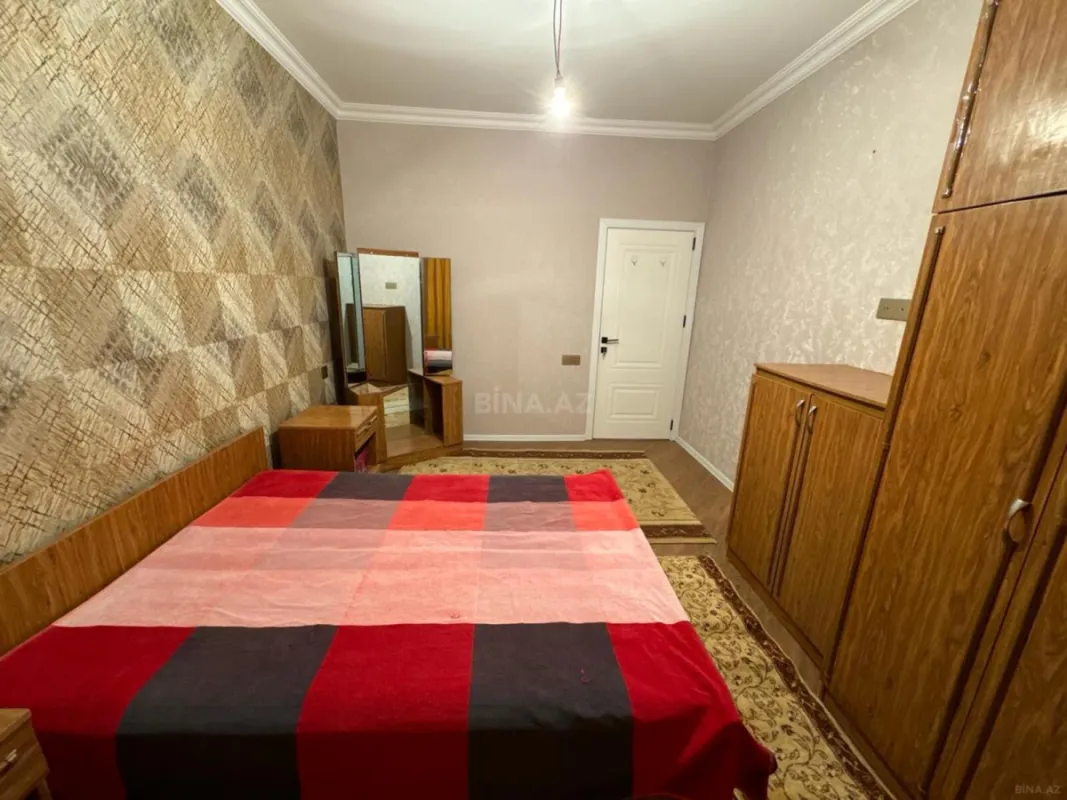 Kirayə verilir 2 otaqlı mənzil 65 m²