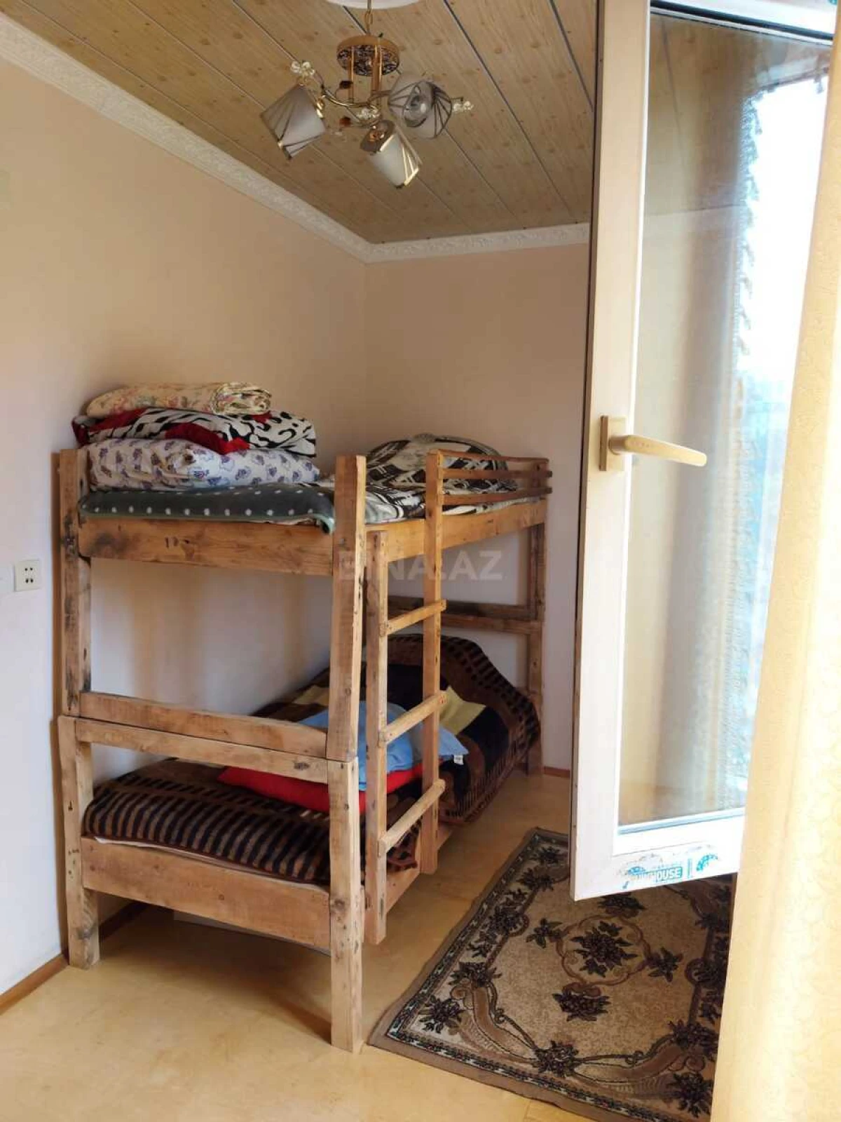 Kirayə verilir 2 otaqlı mənzil 55 m²