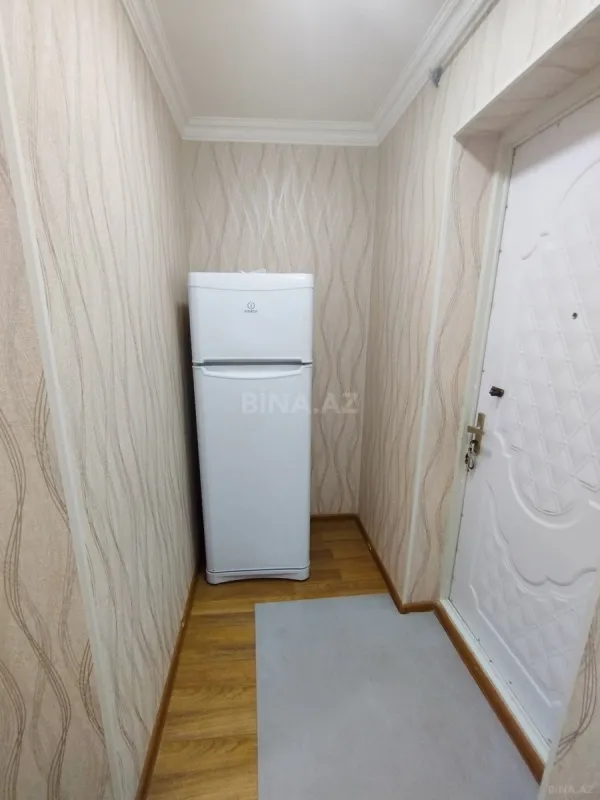 Satılır 2 otaqlı mənzil 42 m²