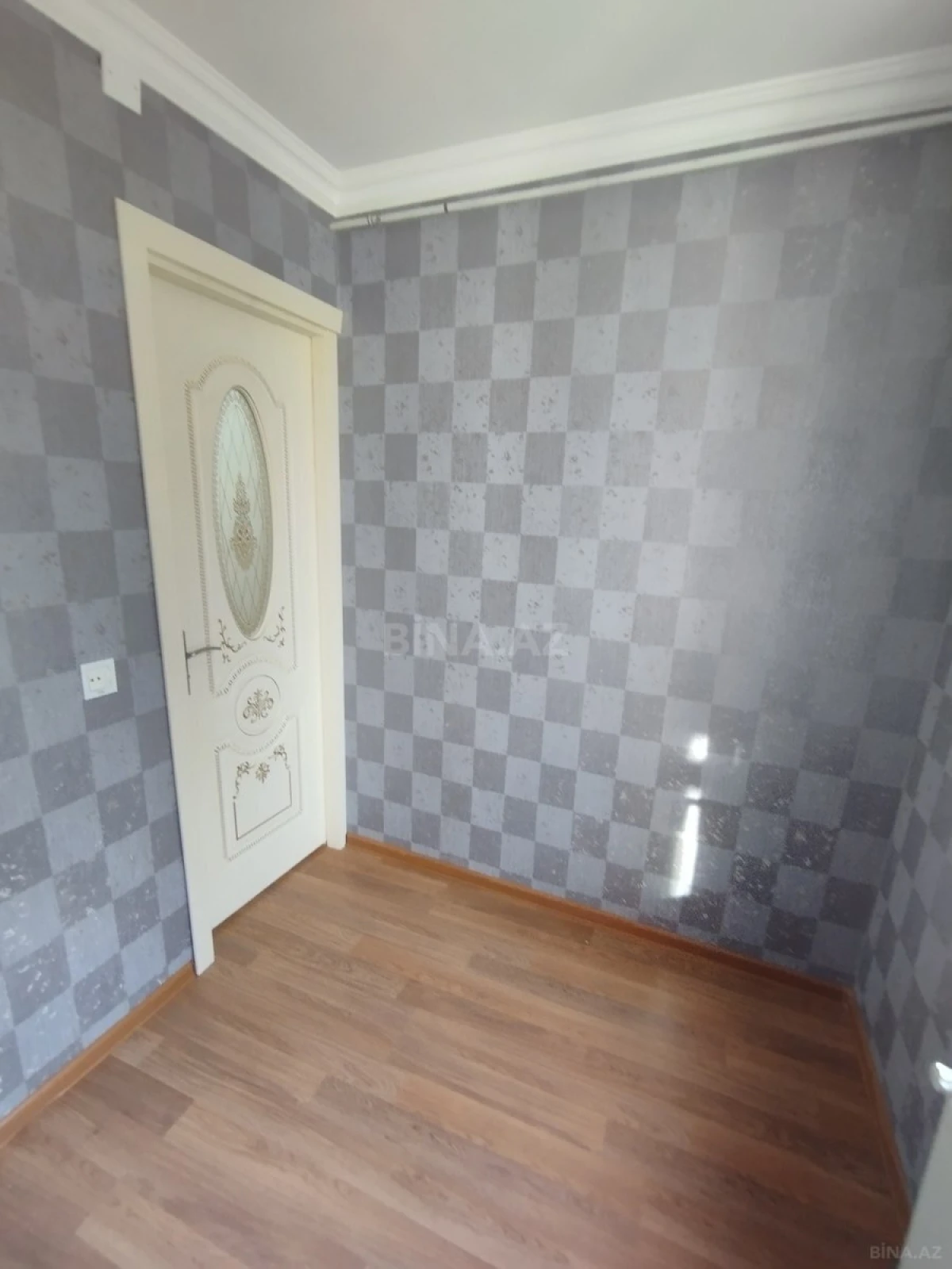 Satılır 2 otaqlı mənzil 42 m²