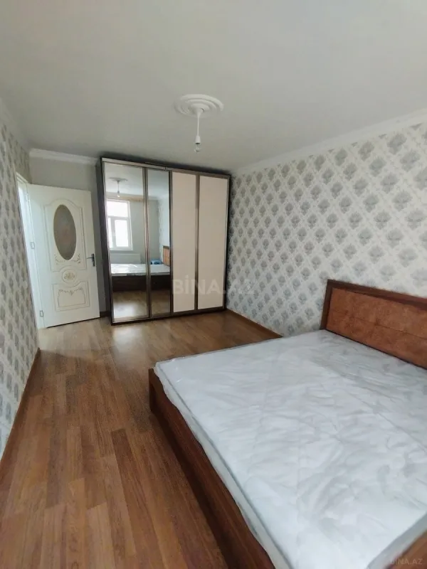 Satılır 2 otaqlı mənzil 42 m²