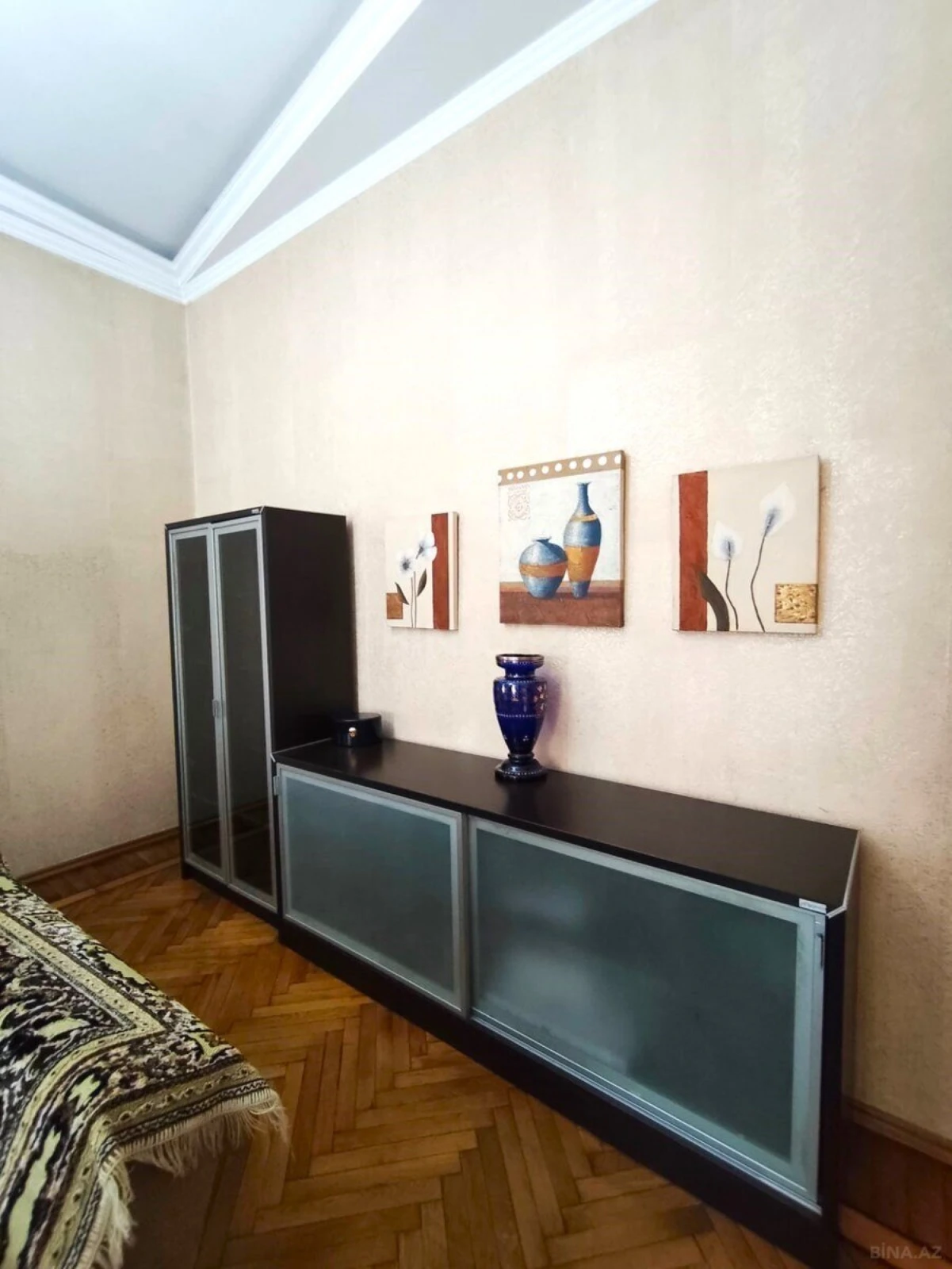 Kirayə verilir 4 otaqlı mənzil 120 m²