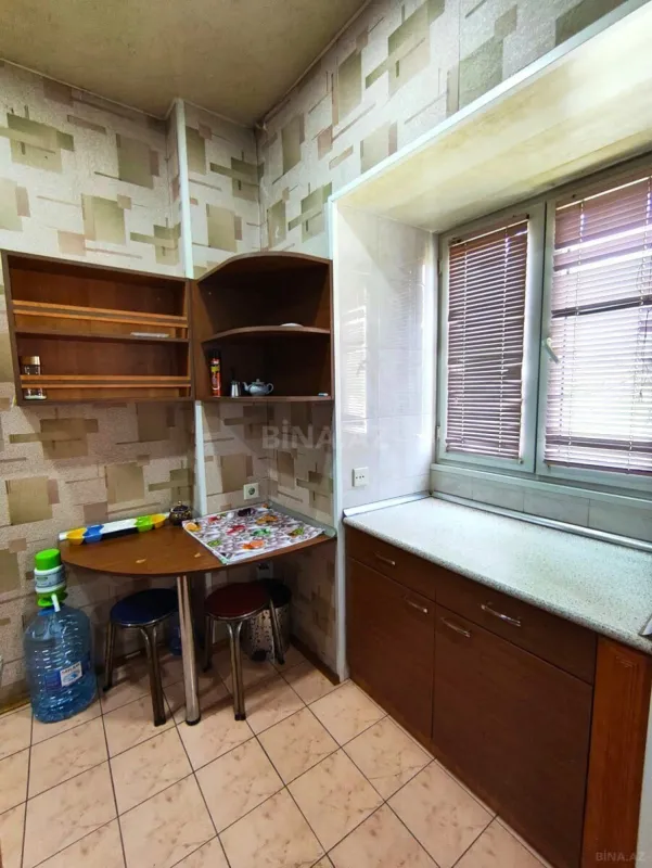 Kirayə verilir 4 otaqlı mənzil 120 m²