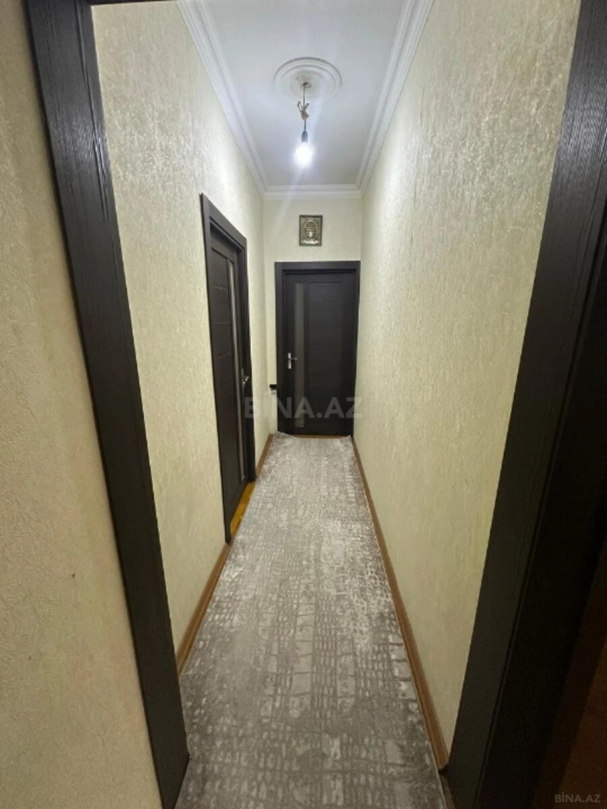 Satılır 5 otaqlı mənzil 120 m²