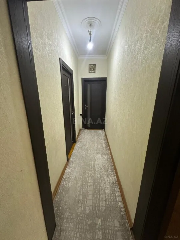 Satılır 5 otaqlı mənzil 120 m²