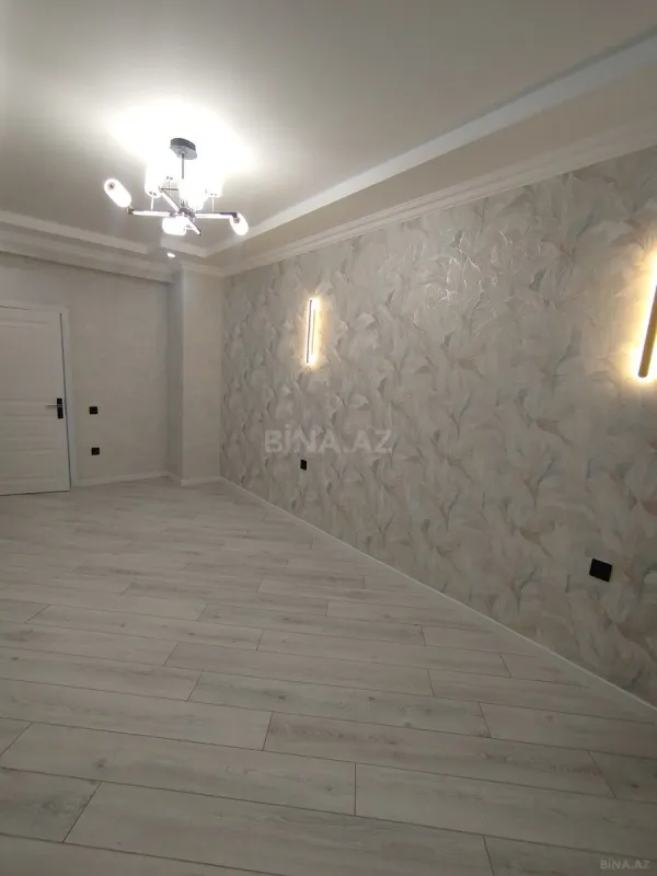 Satılır 4 otaqlı mənzil 96 m²