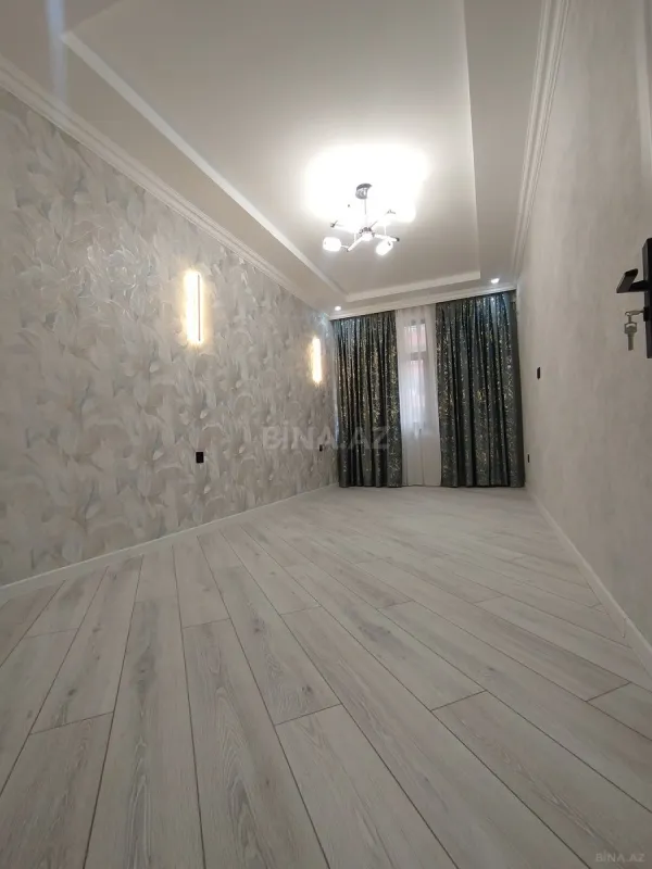 Satılır 4 otaqlı mənzil 96 m²