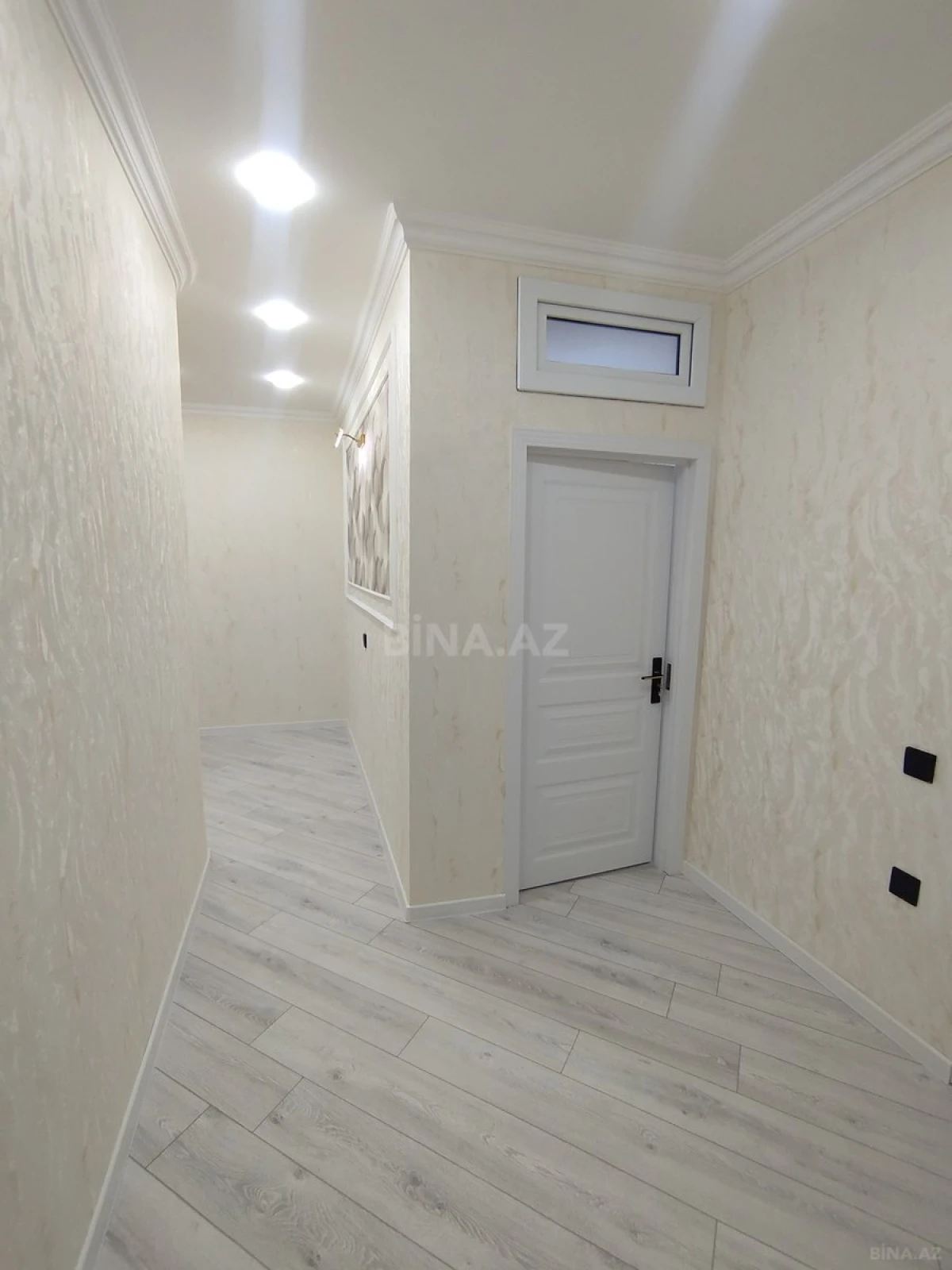 Satılır 4 otaqlı mənzil 96 m²