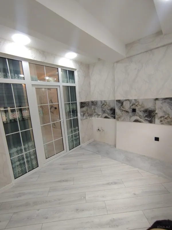 Satılır 4 otaqlı mənzil 96 m²