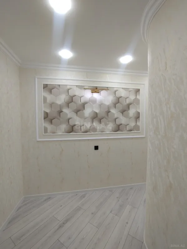 Satılır 4 otaqlı mənzil 96 m²