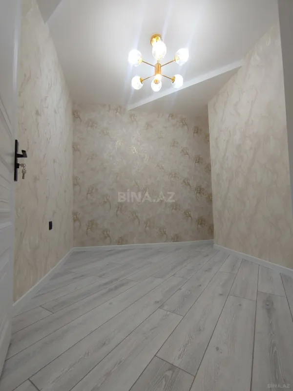 Satılır 4 otaqlı mənzil 96 m²
