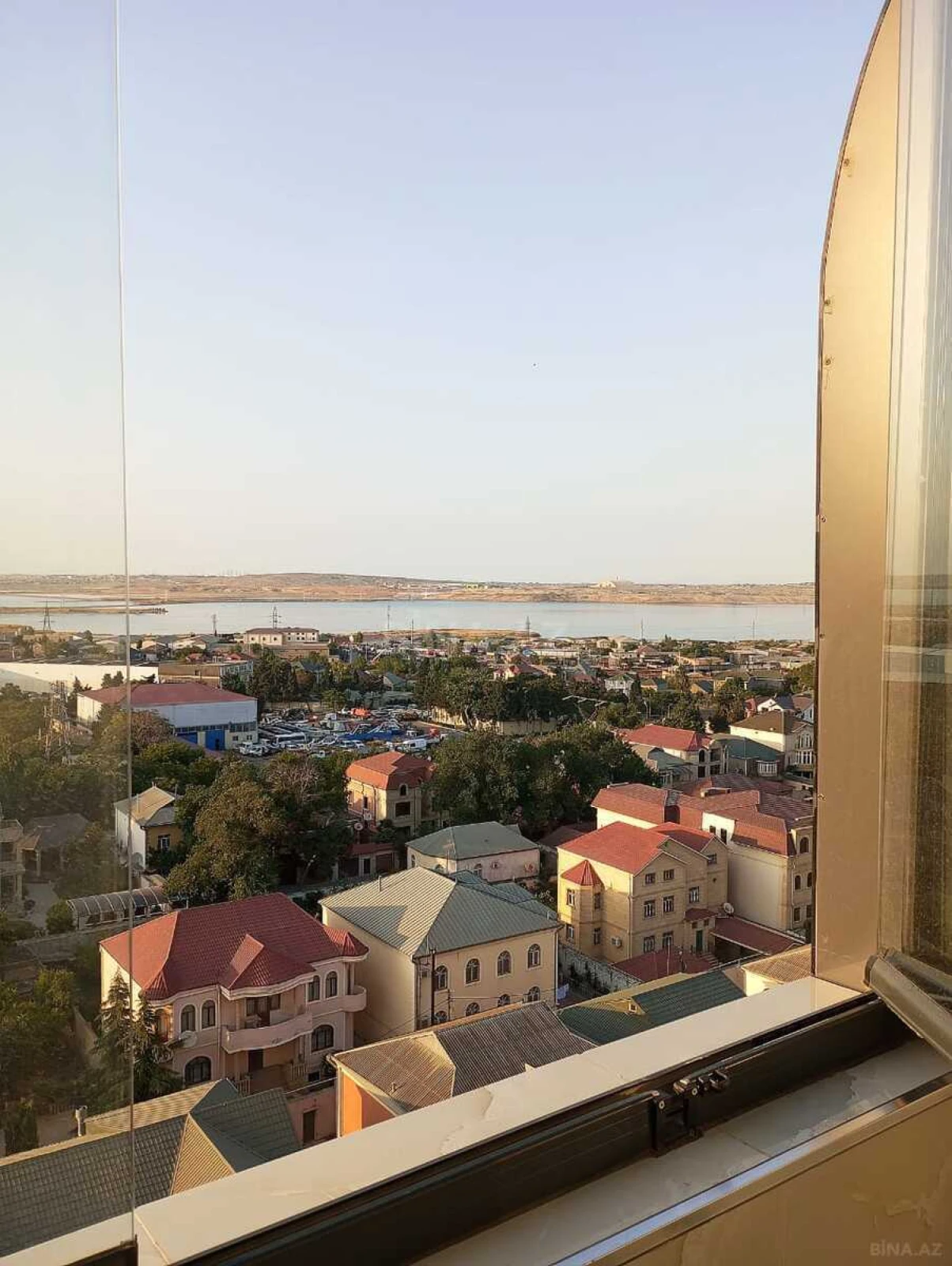 Satılır 2 otaqlı mənzil 52 m²