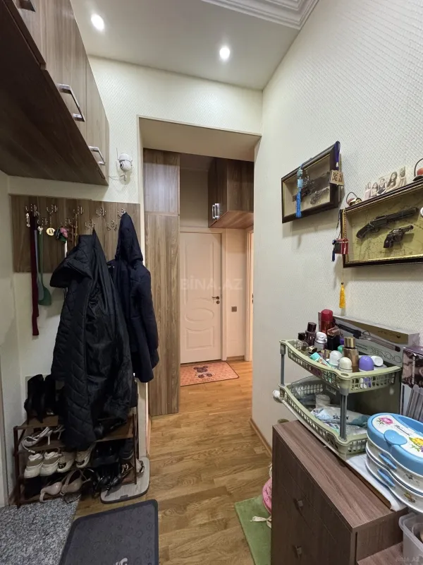 Satılır 2 otaqlı mənzil 75 m²