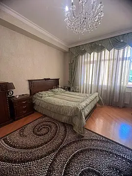 Kirayə verilir 3 otaqlı mənzil 135 m²