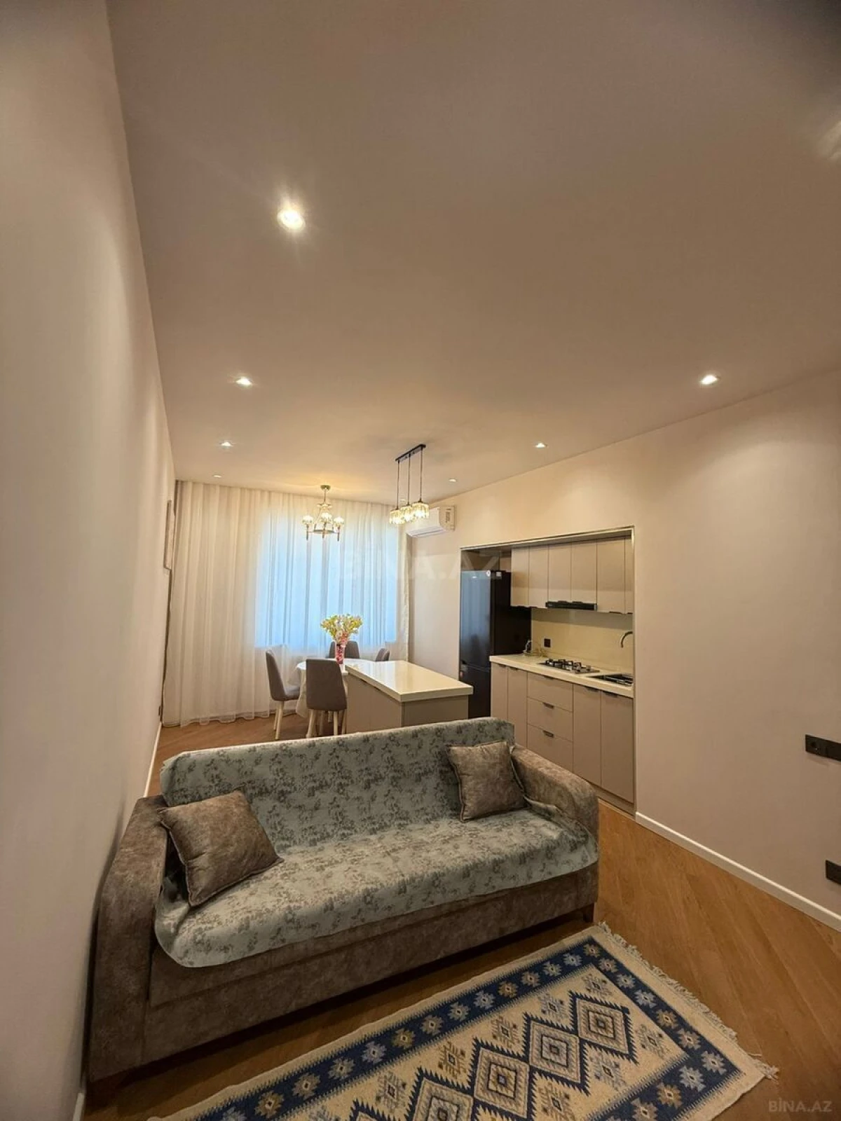 Kirayə verilir 3 otaqlı mənzil 75 m²