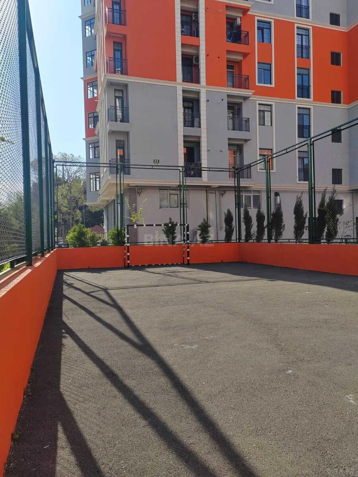 Satılır 4 otaqlı mənzil 149 m²