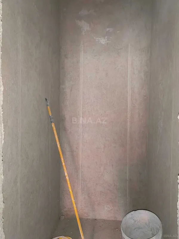 Satılır 4 otaqlı mənzil 149 m²