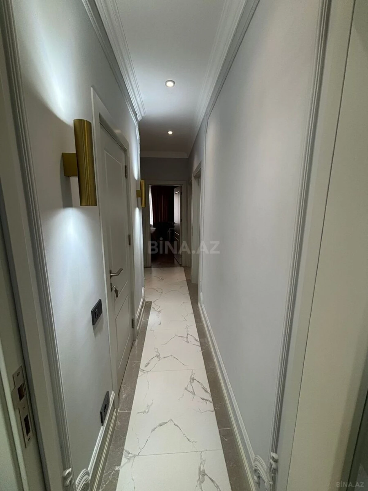 Kirayə verilir 3 otaqlı mənzil 82 m²