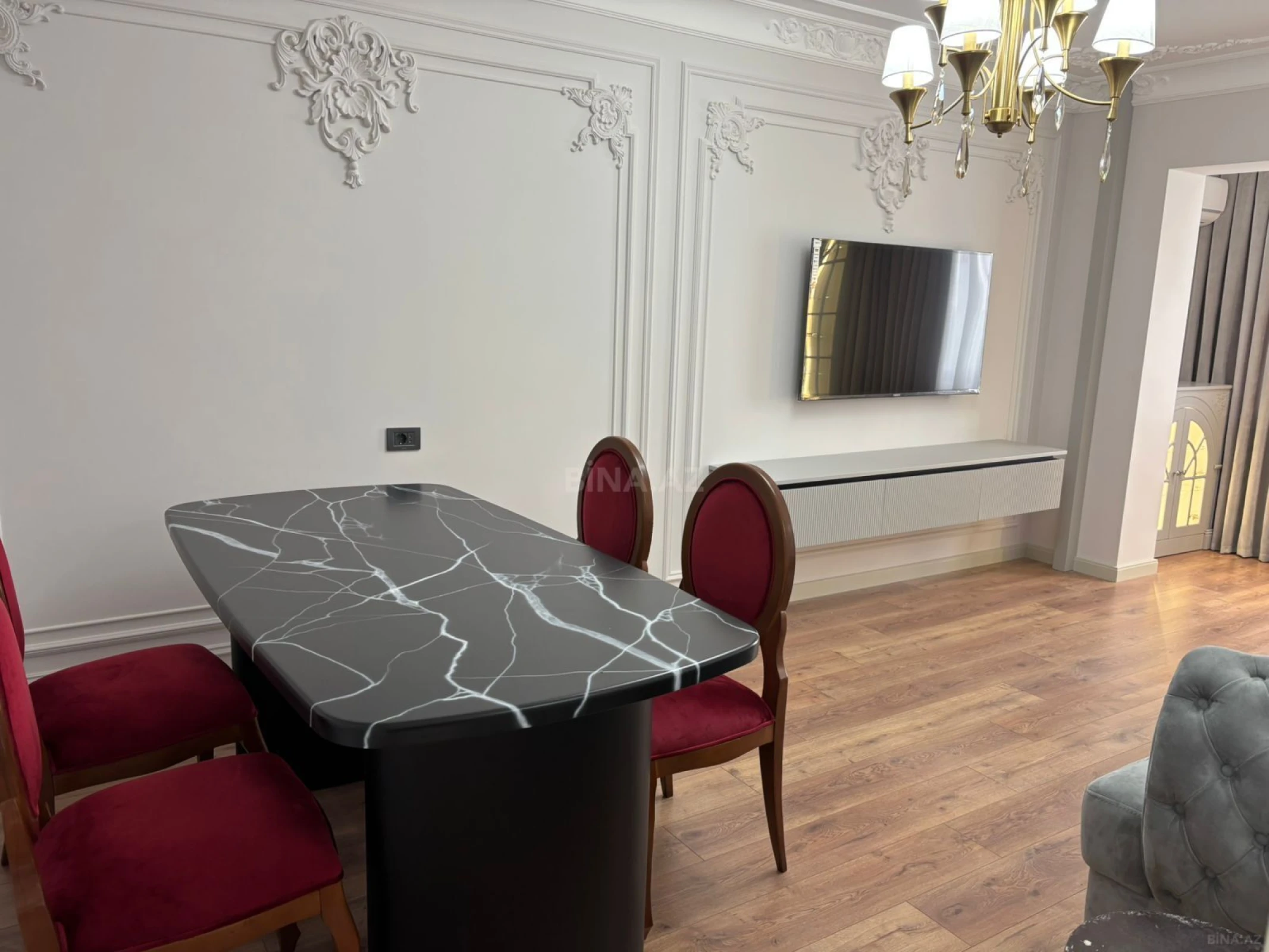 Kirayə verilir 3 otaqlı mənzil 82 m²