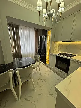 Kirayə verilir 3 otaqlı mənzil 82 m²