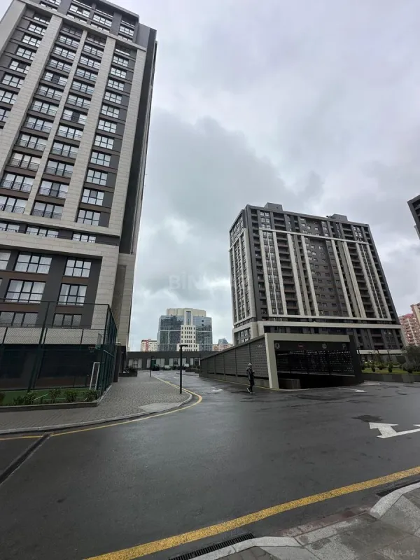 Kirayə verilir 2 otaqlı mənzil 75 m²