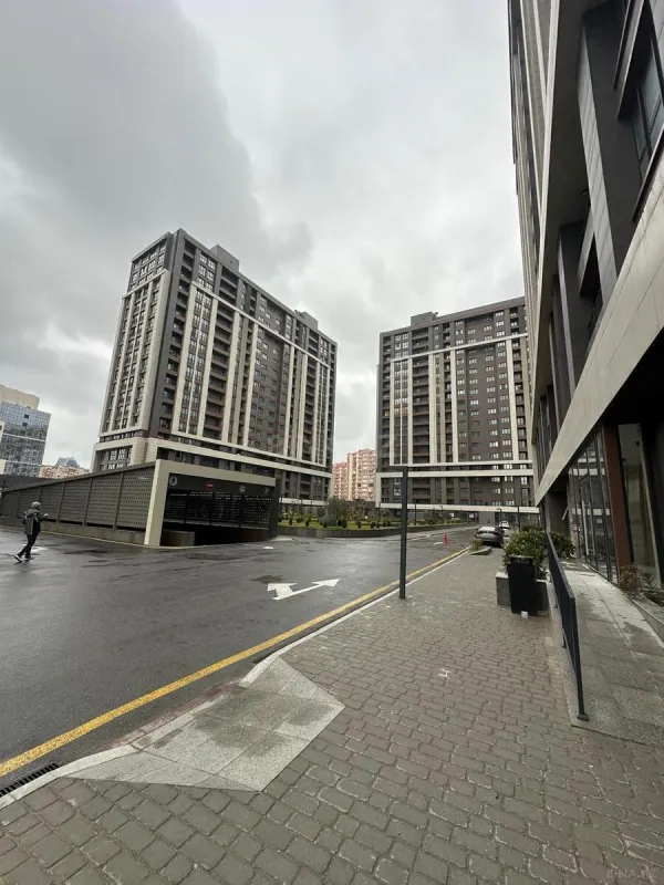 Kirayə verilir 2 otaqlı mənzil 75 m²