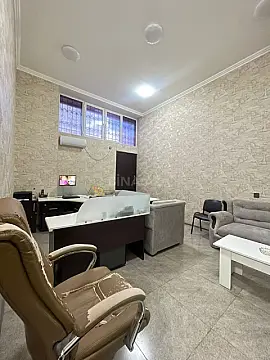 Satılır 6 otaqlı ofis 100 m² — Bakı, Yeni Yasamal 6 otaq 100.00 m²