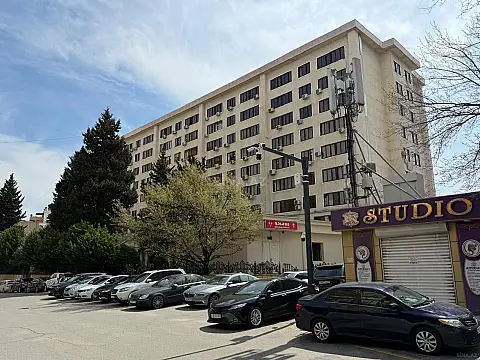 Satılır 3 otaqlı mənzil 90 m² — Bakı 3 otaq 90.00 m²