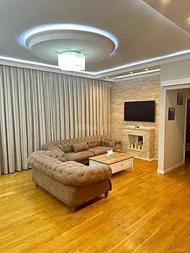 Kirayə verilir 3 otaqlı mənzil 117 m² — Bakı 3 otaq 117.00 m²