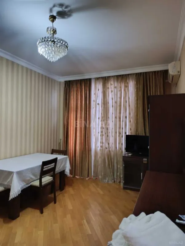 Kirayə verilir 1 otaqlı mənzil 50 m²