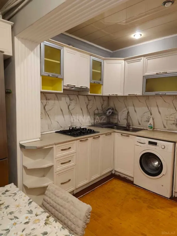 Kirayə verilir 3 otaqlı mənzil 70 m²