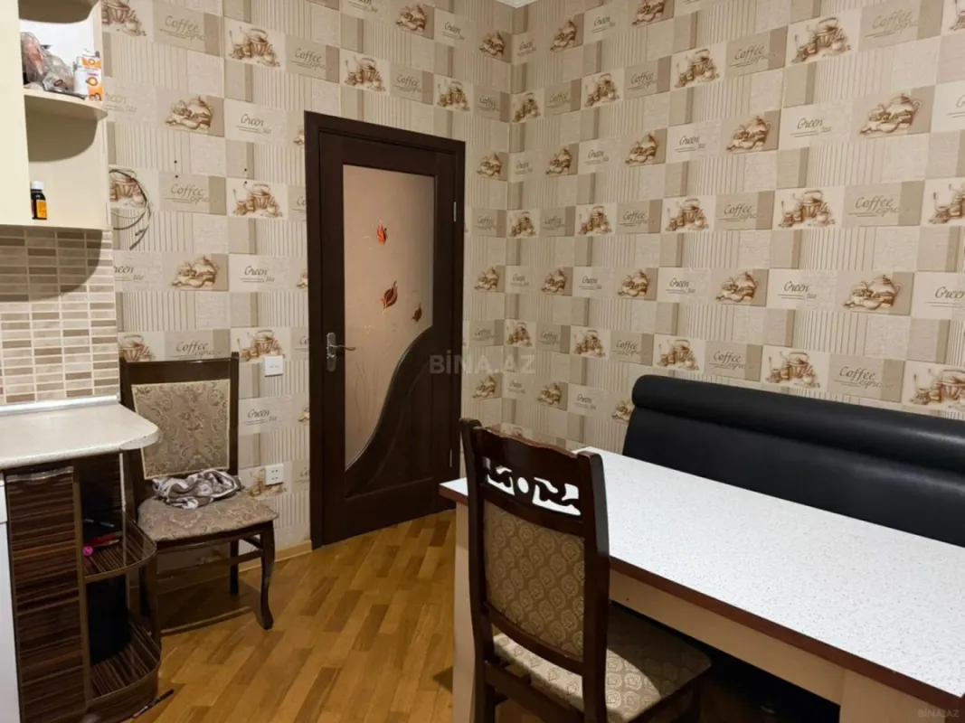 Satılır 2 otaqlı mənzil 85 m²