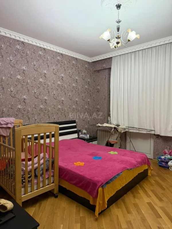 Satılır 2 otaqlı mənzil 85 m²
