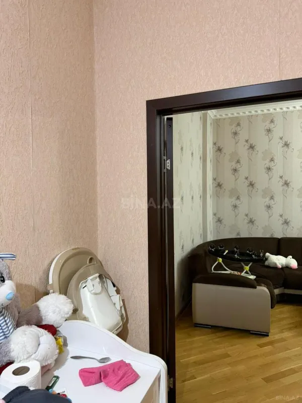 Satılır 2 otaqlı mənzil 85 m²