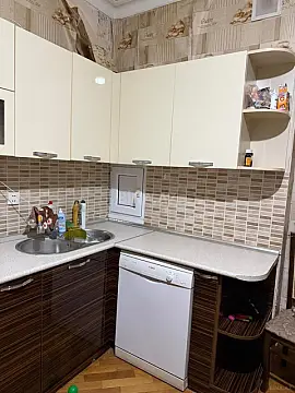 Satılır 2 otaqlı mənzil 85 m²
