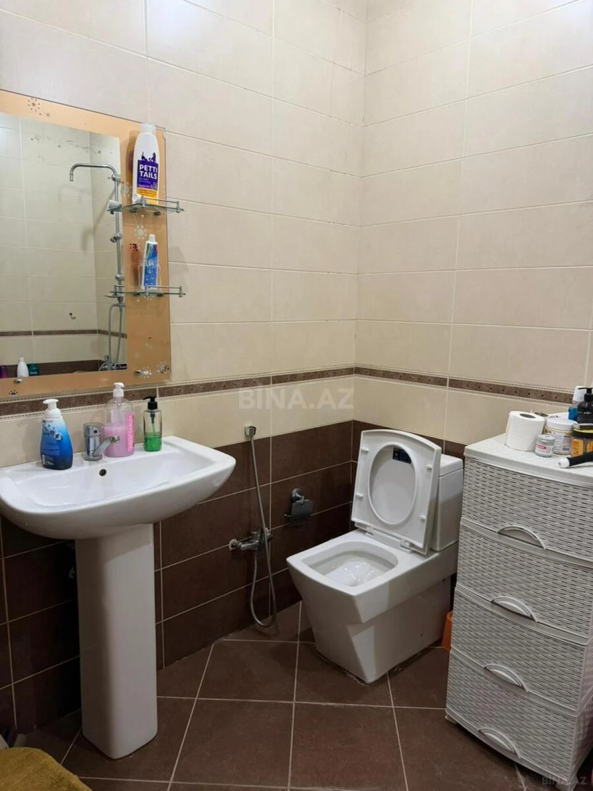 Satılır 2 otaqlı mənzil 85 m²