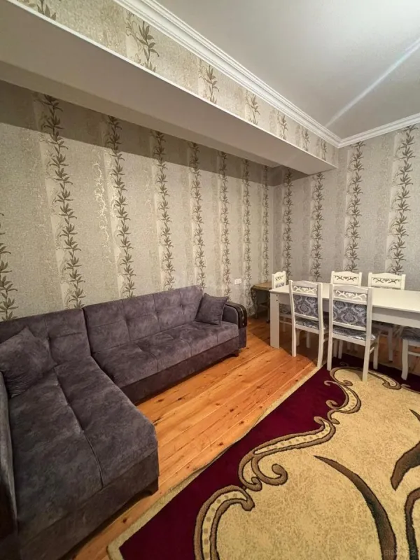 Kirayə verilir 2 otaqlı mənzil 57 m²