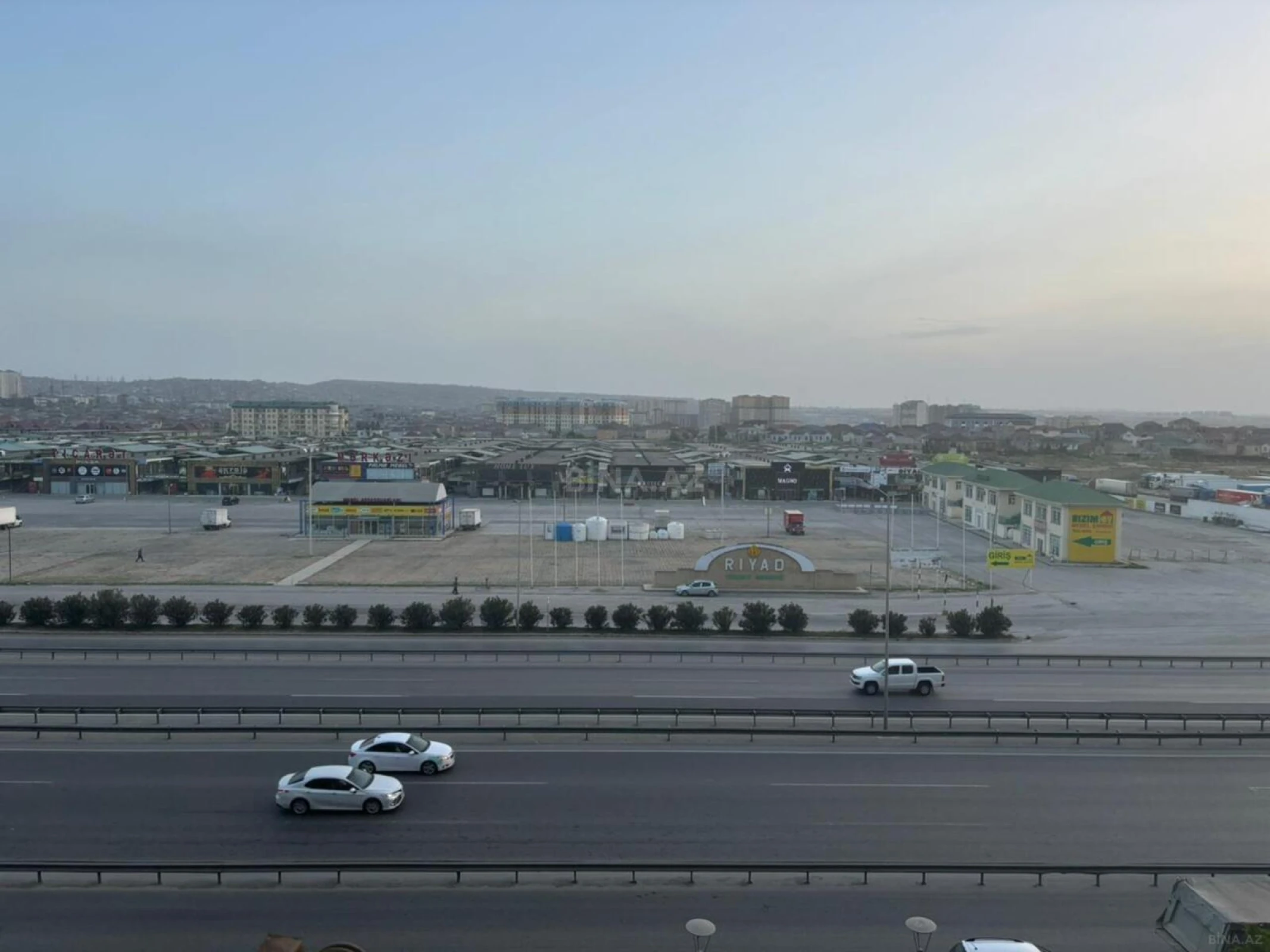 Kirayə verilir 2 otaqlı mənzil 57 m²