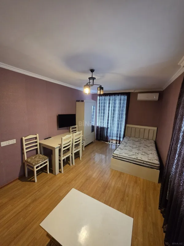 Satılır 1 otaqlı mənzil 42 m²