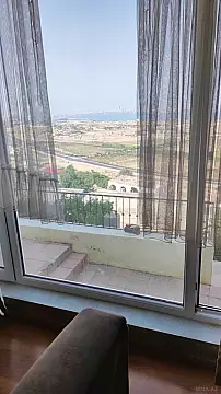 Satılır 6 otaqlı həyət evi 240 m²