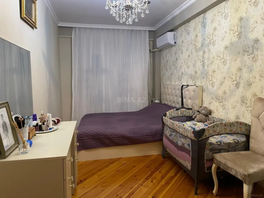 Kirayə verilir 2 otaqlı mənzil 50 m²