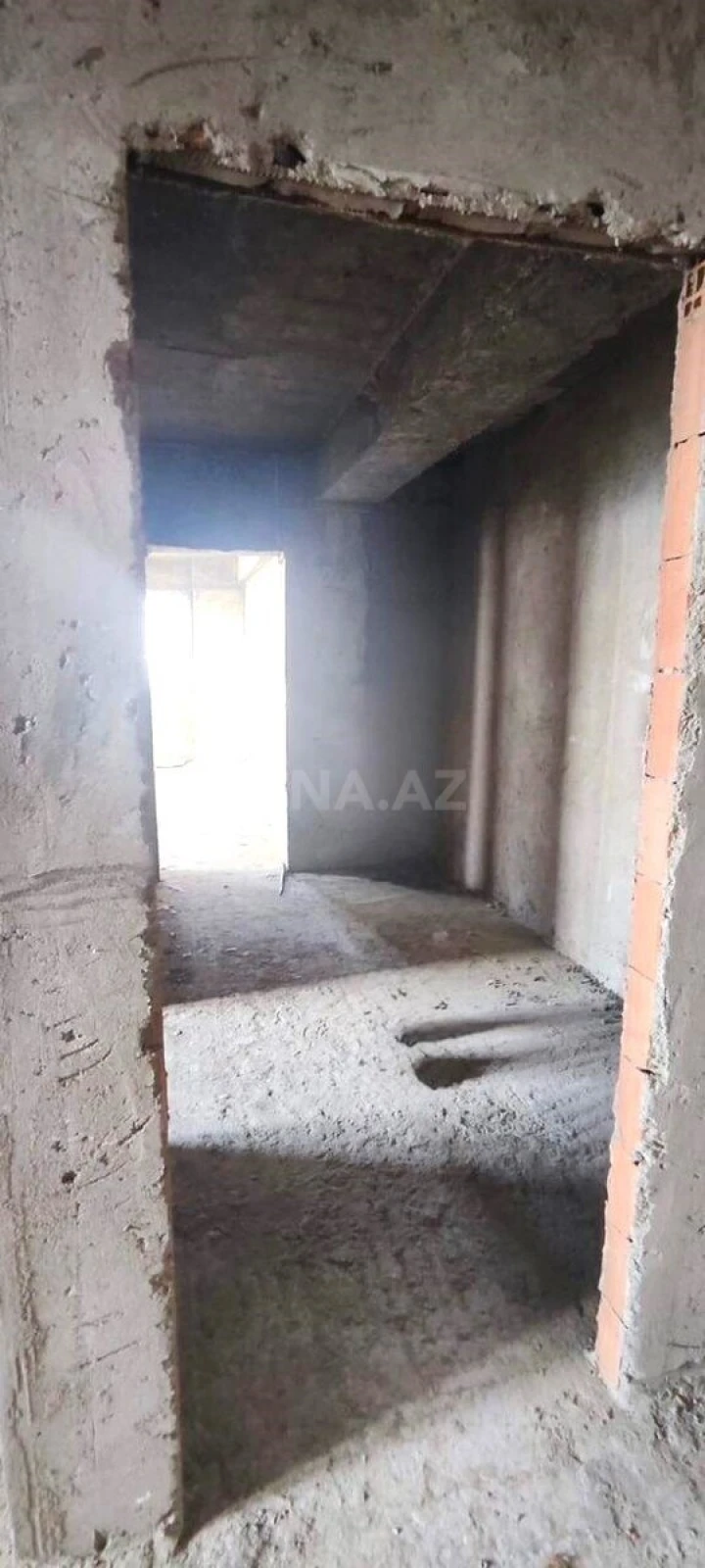 Satılır 2 otaqlı mənzil 120 m²